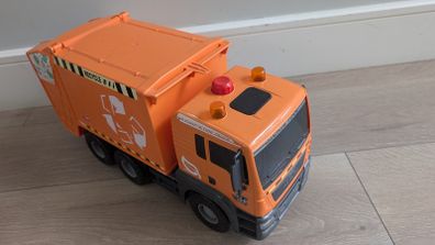 Recycling bin lorry