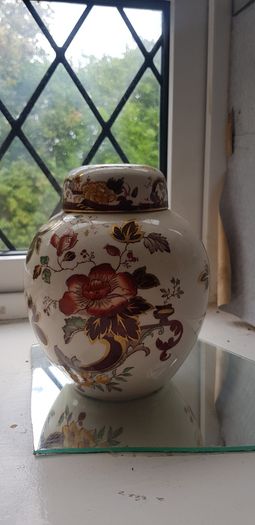 Mason Urn