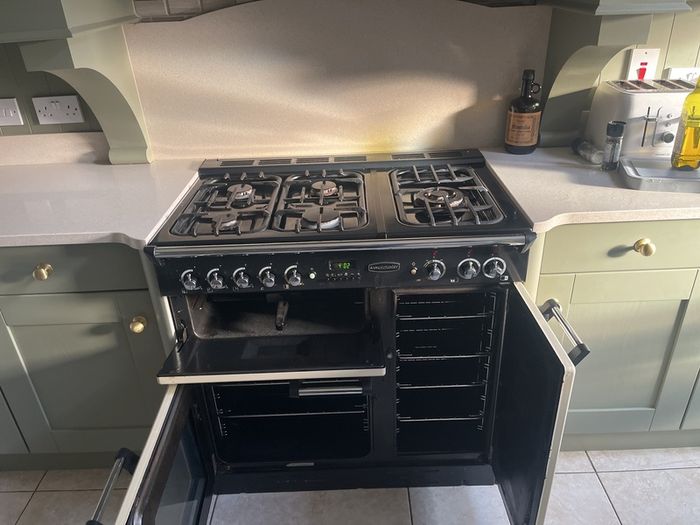 Rangemaster Classic 90 Dual Fuel Range Cooker Cream & Chrome