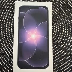 iPhone 17e 256GB Black - NEW