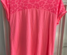 Girls pink tshirt