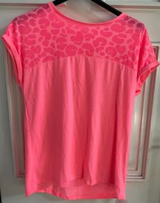 Girls pink tshirt