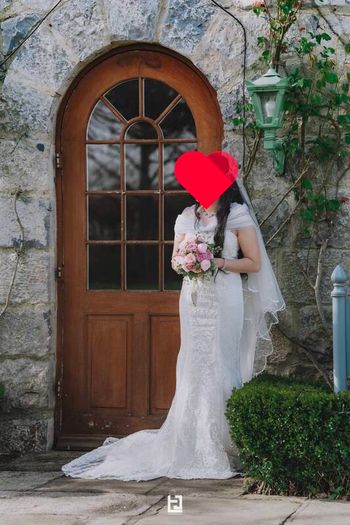 Wedding gown