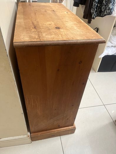 chest of drawers wood