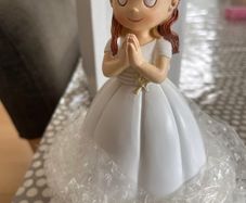 Cake topper for communion girl