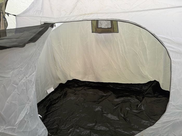 Large Tunnel Tent for 4 people