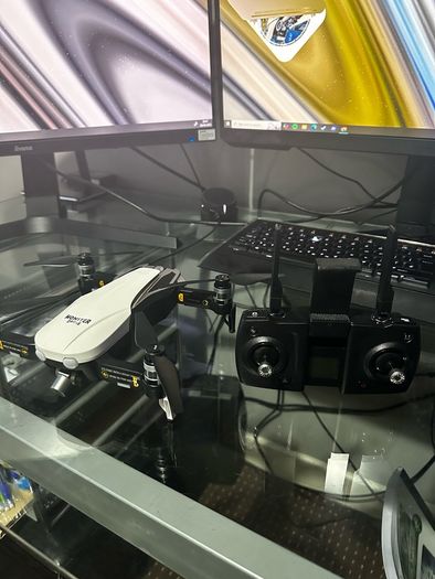 FQ777 F8 GPS Monster Drone