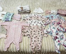 Clothes for twin girls, 0-3 months