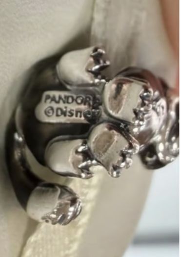 Pandora Disney Villains Lucifer Cinderella Charm  New