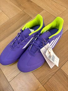 Adidas football boots -Size 4.5 UK