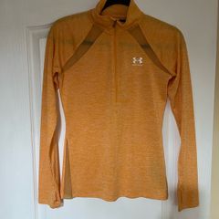 Under armour top