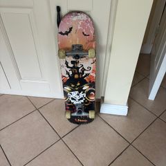 Skateboard