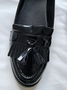 Black shoes