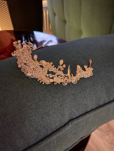 Head Piece For Confirmation or Debs