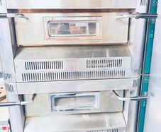 Pizza oven