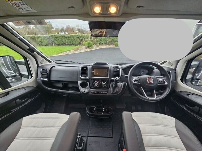 T68 Sunlight Automatic Campervan 2024 - 2,050KM