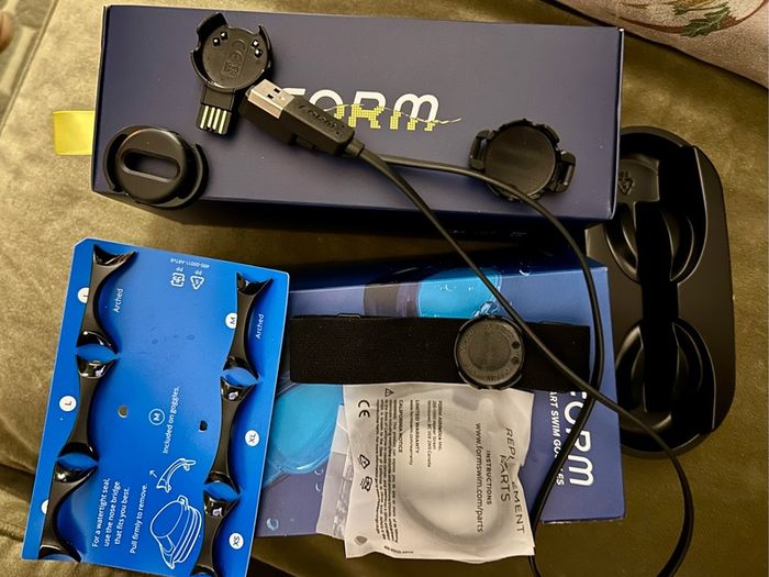 Form Smart Swim Goggles and HR Monitor