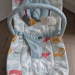 Graco Snack N Stow and Mamas papas bouncer