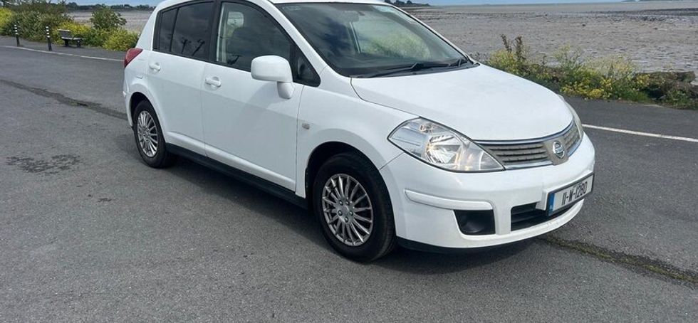 2011 Nissan Tiida Commercial