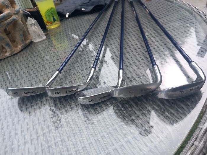 Spalding golf bag, hood, 10 clubs, good condition, ladies, children's