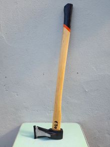 Axe