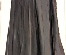 Stunning large pleat maxi skirt from L'ULTIMA