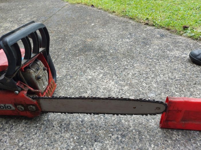 SOLO Motorsage 110db Petrol chainsaw in very good condition, not tested