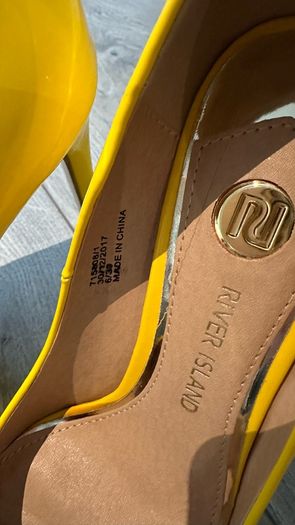 River Island High Heels Bright Yellow Size 6