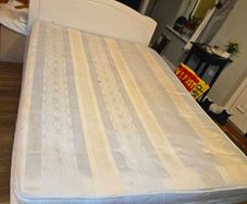 4ft 6 Double bed with mattress