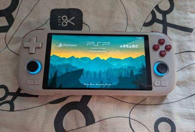Mangmi Air X Console - SanDisk 256GB - Brand new - price firm - last one