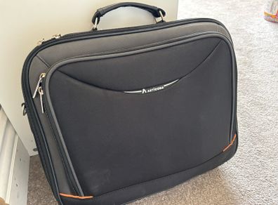 laptop bag