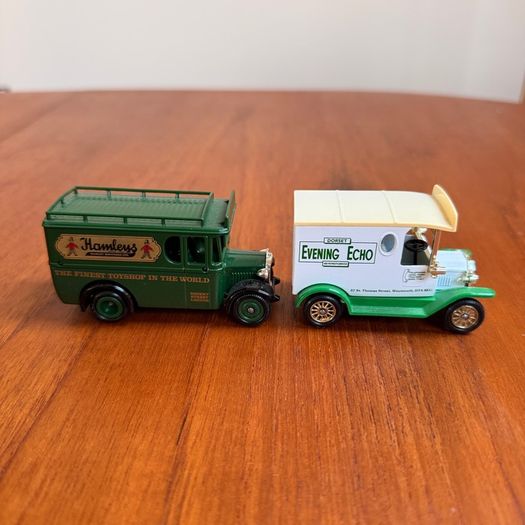 Hamleys & Echo Evening Collectible Car