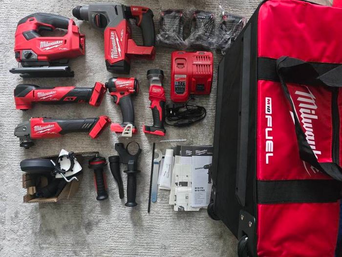 milwaukee m18 set