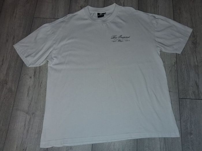 Bee Inspired Oversized T-Shirt - Size - Large - RRP - 50.00 - Open To Offers!!