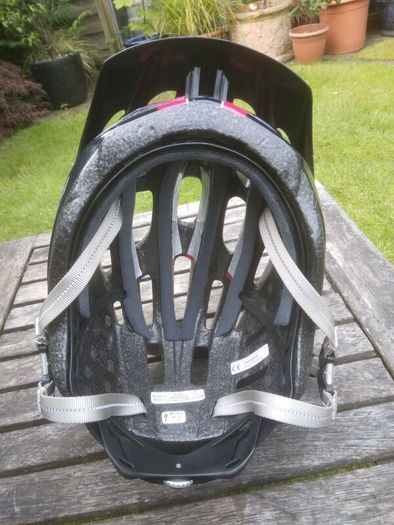 Specialized Cycling Helmet 54-62cms