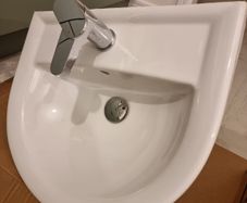 3 x NEW BUILD Bathroom Basins plusChrome Mixer Taps, never Used