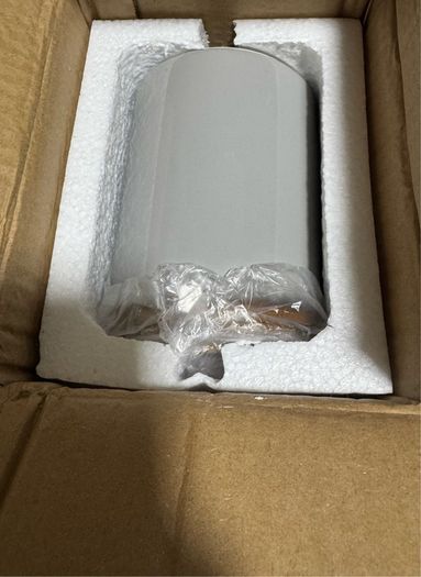 Brand New HASAYAKI Storage Jars, Set of 2 650/1100ml Stackable Ceramic Canisters.