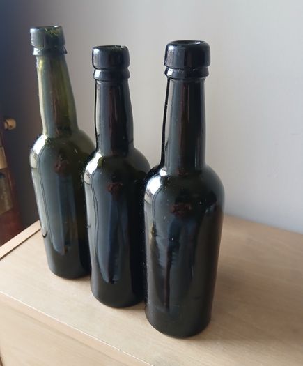 Lot of 3 vintage Guinness bottles