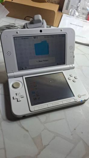 Nintendo 3DS  XL Super Mario 3D Land Handheld  White  Working Fast Shipping