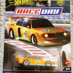 Hot Wheels Premium - Race Day - BMW 320 Group 5