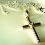 Vintage Hallmarked 9ct Gold Diamond Cross & Chain Image 10