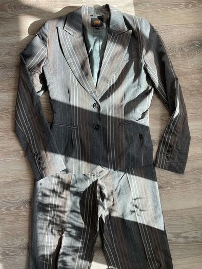 Woman's office wear blazers suits woman's blazer size 14 size 40/42
