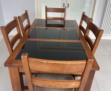 Dining Table and 6 matching chairs for sale