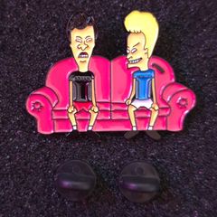 Beavis and butthead, pin back badge.