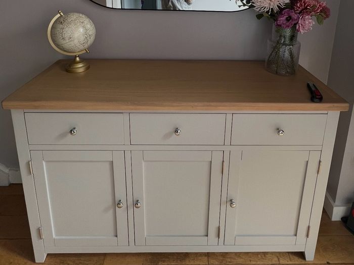 Beautiful Grey & Oak Sideboard / Console Table