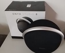 studio 8 by HK, portable speaker