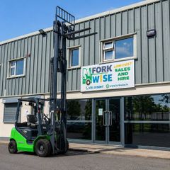 Lonking CPD25 2.5 Tonne Electric Forklift