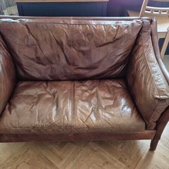 Halo leather sofa