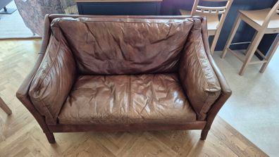 Halo leather sofa