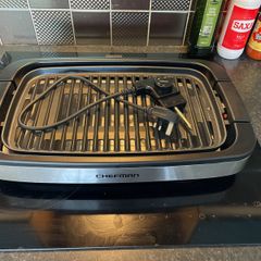 Indoor electric grill chefman